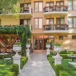 Ξενοδοχείο Golden Pearl 3*