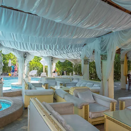 Szálloda Golden Pearl